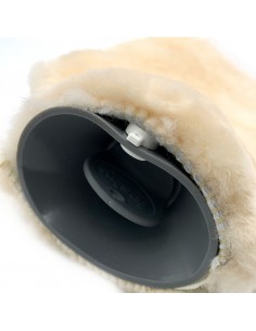 Bettflasche fashy mit Lammfell 2