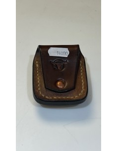 Zippo Etui aus feinstem Blankleder und Gürtelschnalle