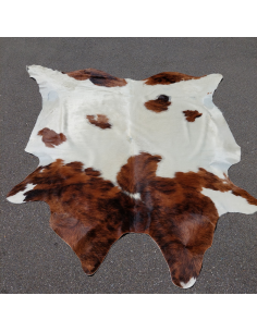 Rindfell dreifarbig (15)