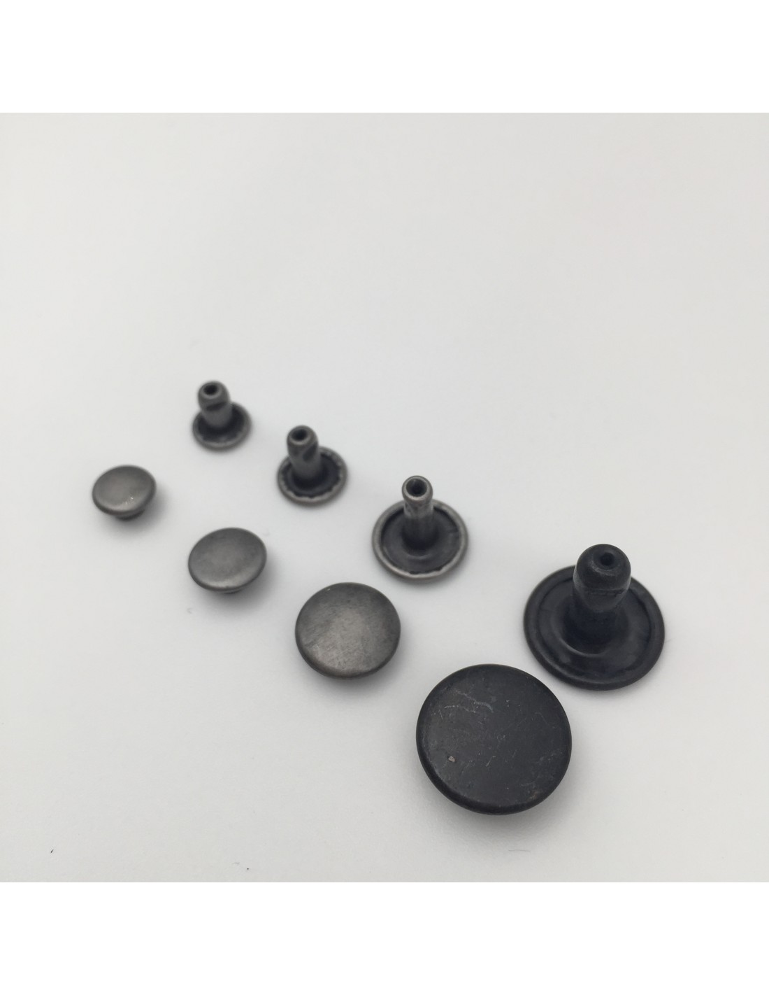 Doppelcalott Niete 3,5x12 Mm 25 Stück Hohlnieten Set Hohlniet, Doppel-Calott, 3,5 X 12 Mm | BT20711 25 Stück Niete Hohlnieten Set