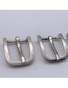 Einfache gerundete Schnalle... 2