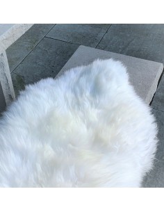 Schaffell Schweiz weiss